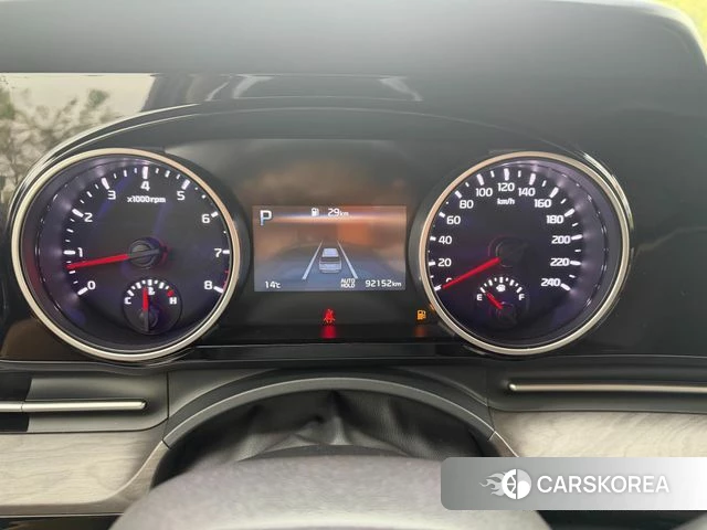 Kia Carnival 4th generation id 4337377 из Кореи 17