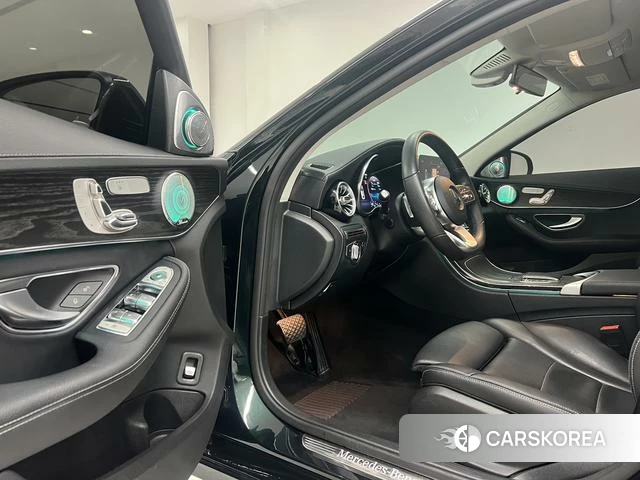 Mercedes-Benz Class C id 4349003 из Китая 12