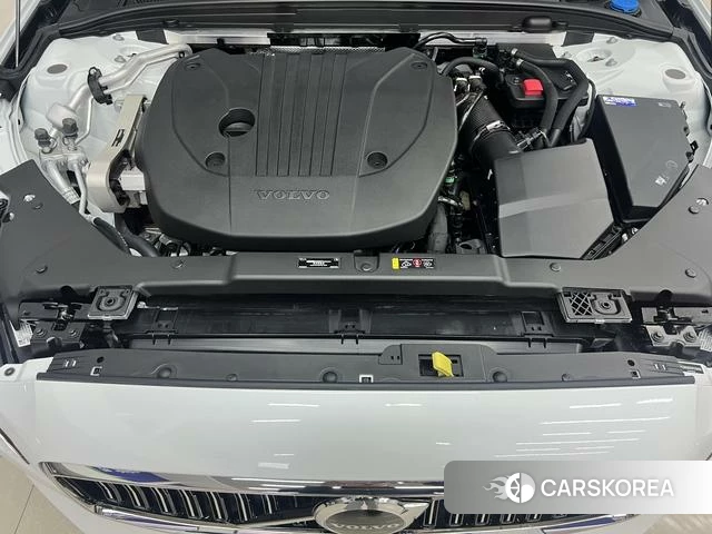 Volvo S60 id 3920828 из Китая 29