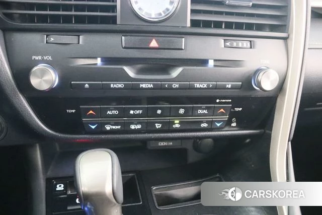Lexus RX id 4260858 из Китая 18
