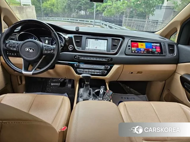 Kia The New Carnival id 2997787 из Кореи 17