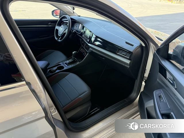 Volkswagen Bora id 4253731 из Китая 15