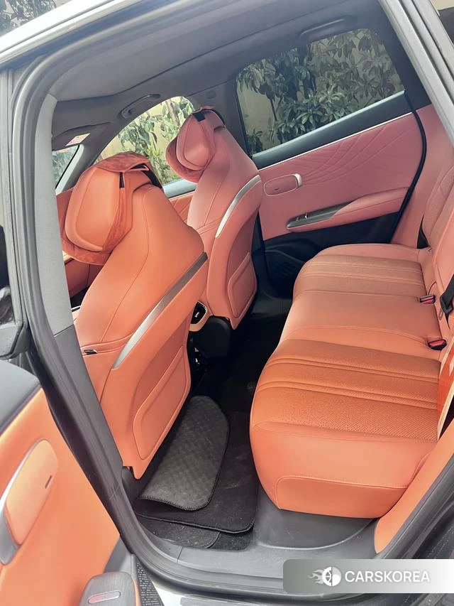 Dark blue car Dark blue S07 id 4239180 из Китая 7
