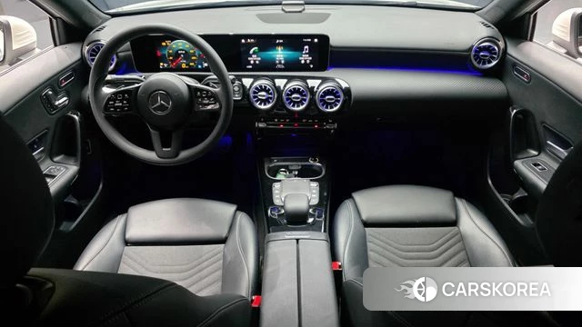 Mercedes-Benz A-Class W177 id 4268748 из Кореи 17