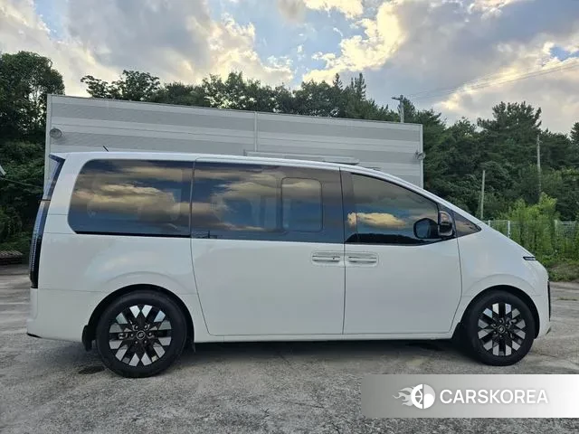 Hyundai Staria id 3041886 из Кореи 8