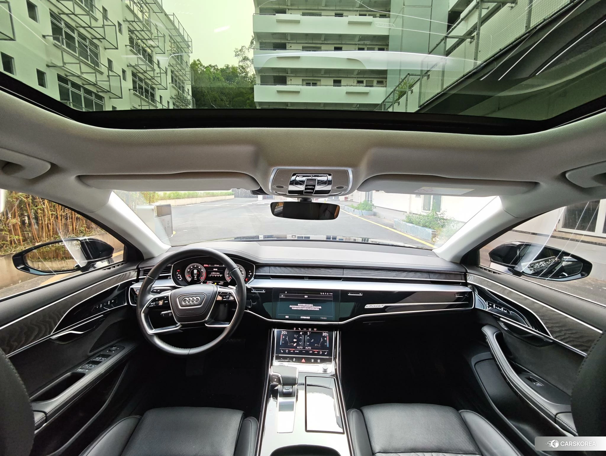 Audi A8 id 4405804 из Китая 12