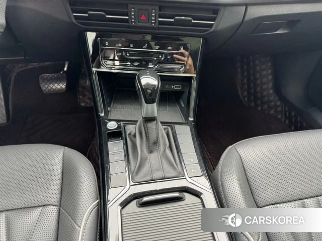 Volkswagen Passat id 4314694 из Китая 12