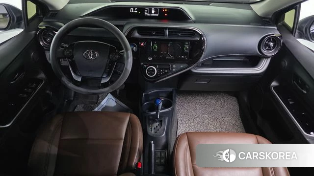 Toyota Prius C id 3936156 из Кореи 17