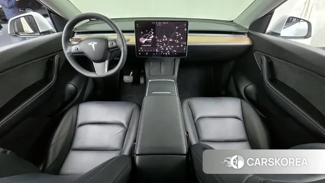 Tesla Model Y id 3561226 из Кореи 17