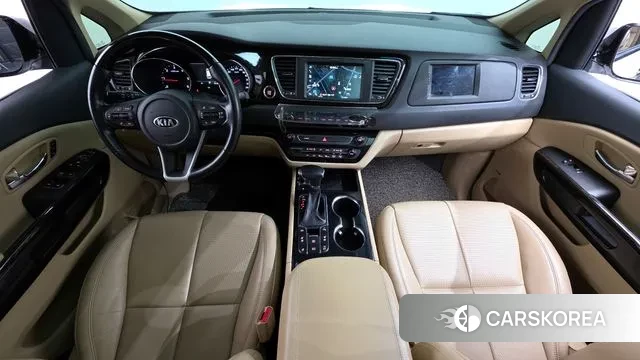 Kia The New Carnival id 3526337 из Кореи 17