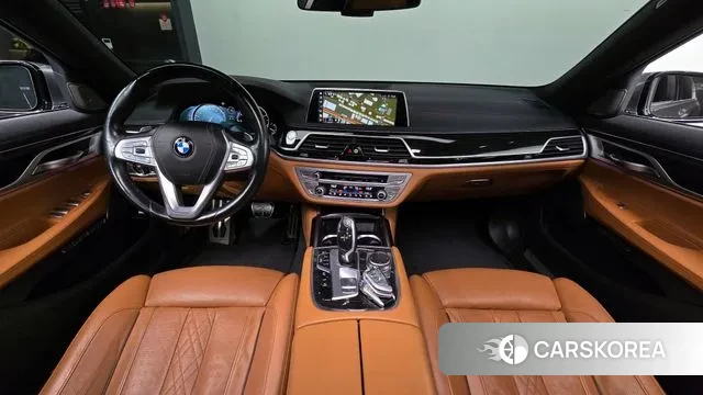 BMW 7 Series (G11) id 3325303 из Кореи 17