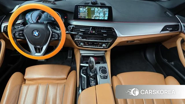 BMW 5 Series (G30) id 4311124 из Кореи 17