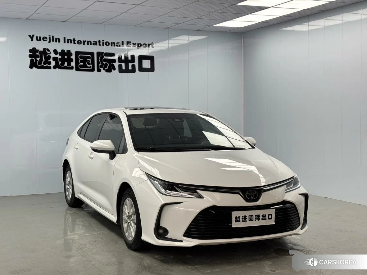 Toyota Corolla id 4426676 из Китая 8