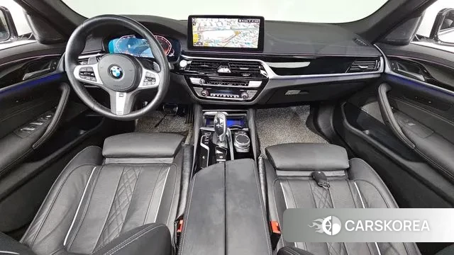 BMW 5 Series (G30) id 3366379 из Кореи 17