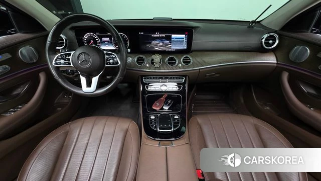 Mercedes-Benz E-Class W213 id 4446949 из Кореи 29
