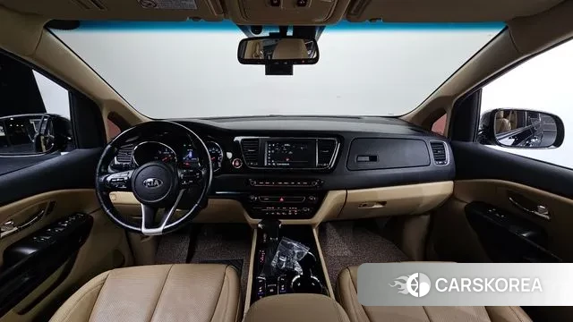 Kia The New Carnival id 3578741 из Кореи 17