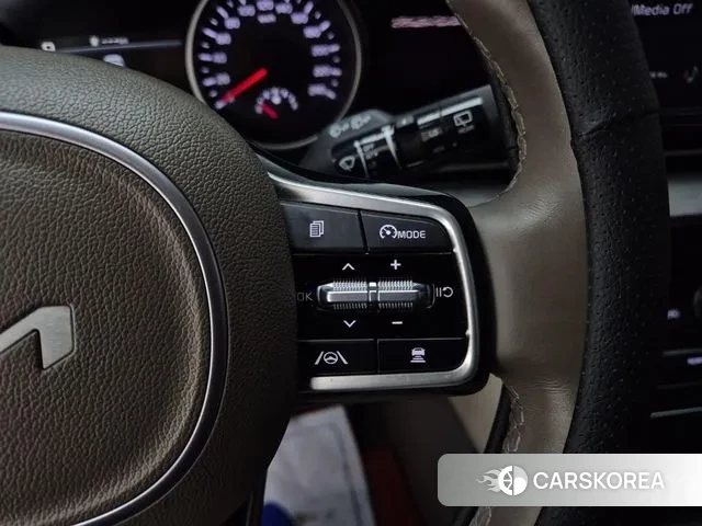 Kia Carnival 4th generation id 3752062 из Кореи 15