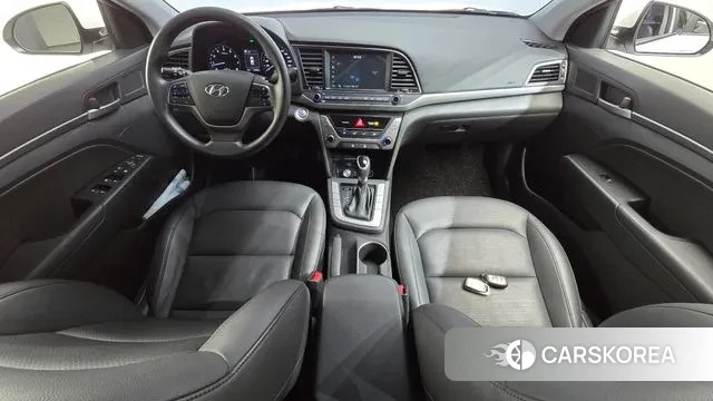 Hyundai Avante AD id 3313502 из Кореи 17