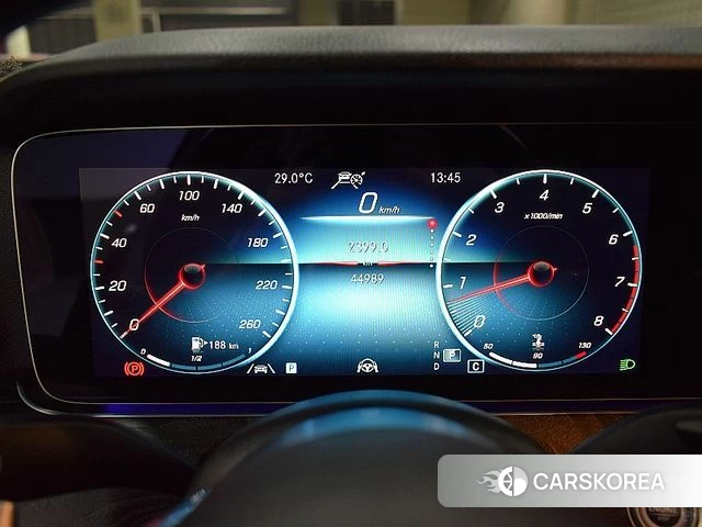 Mercedes-Benz E-Class W213 id 4567167 из Кореи 17