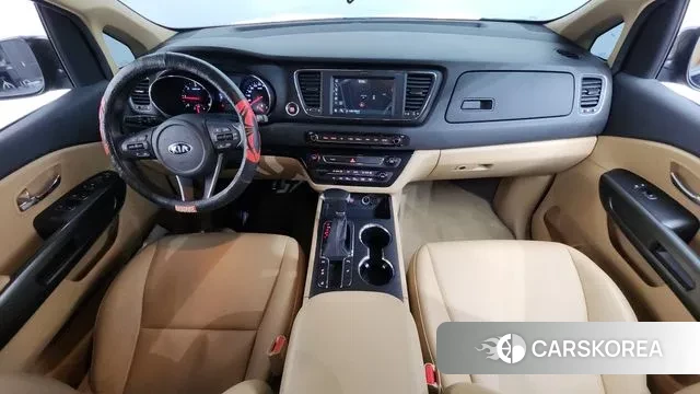 Kia The New Carnival id 3505036 из Кореи 17