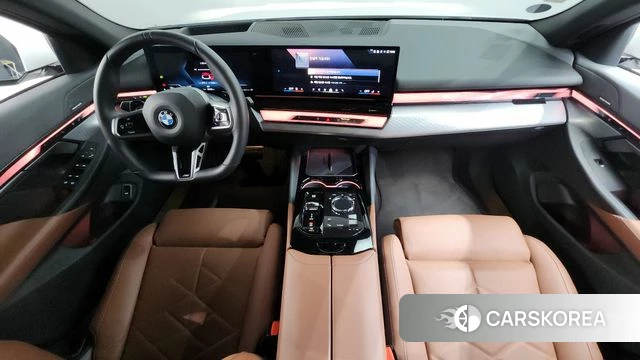 BMW 5 Series (G60) id 4505456 из Кореи 32