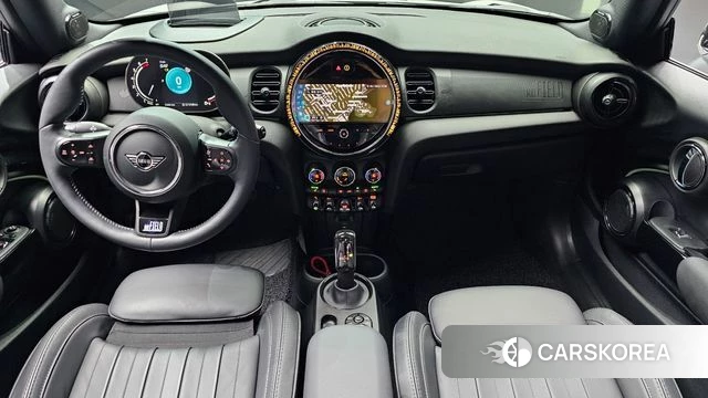 Mini Cooper S id 4442299 из Кореи 28