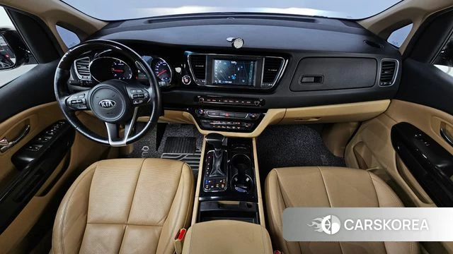 Kia All New Carnival id 4574658 из Кореи 17