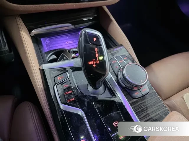 BMW 5 Series (G30) id 3721993 из Кореи 7