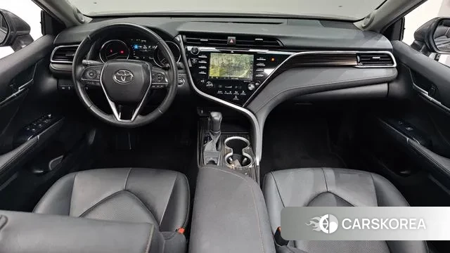 Toyota Camry (XV70) id 2991361 из Кореи 17