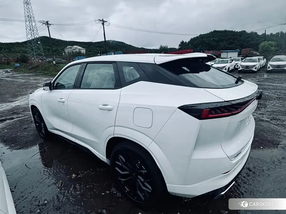 Chang'an Changan UNI-Z id 4514409 из Китая 14
