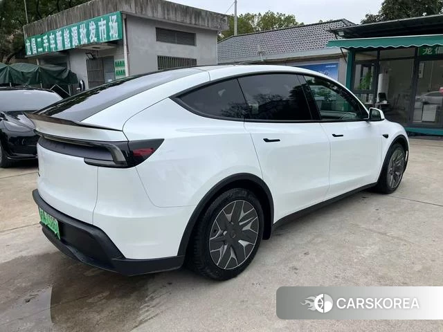 Tesla Model Y L id 4239739 из Китая 8