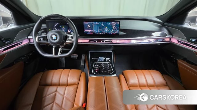 BMW 7 Series (G70) id 4222561 из Кореи 28