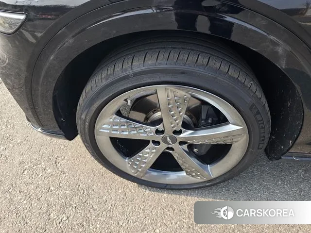 Genesis GV70 id 3771510 из Кореи 17