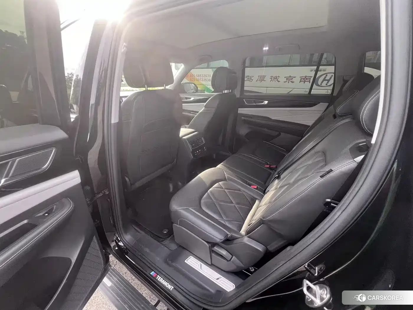Volkswagen Touareg id 4654514 из Китая 12