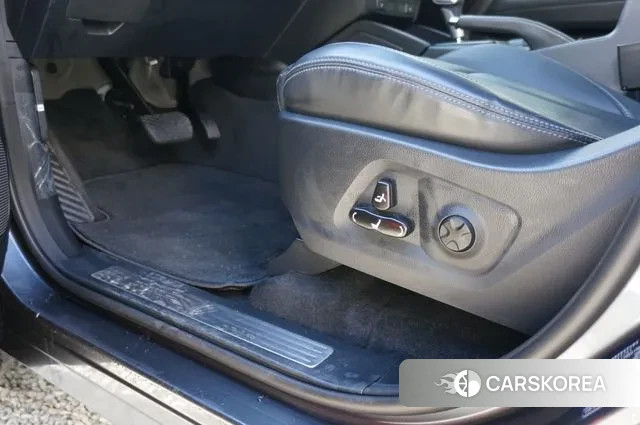 Ssangyong Rexton Sports id 3717672 из Кореи 17