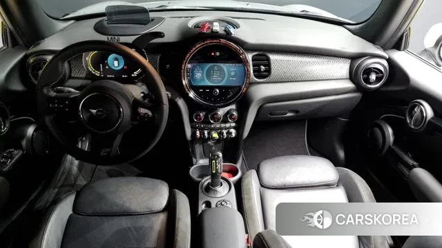 Mini Cooper Electric id 2974936 из Кореи 17