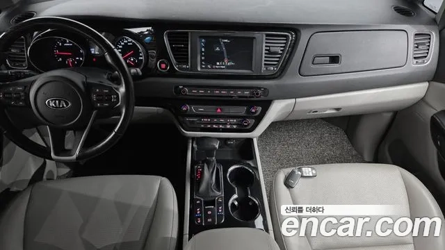 Kia The New Carnival id 2945966 из Кореи 17