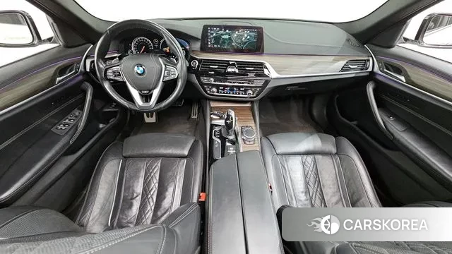 BMW 5 Series (G30) id 3171608 из Кореи 17