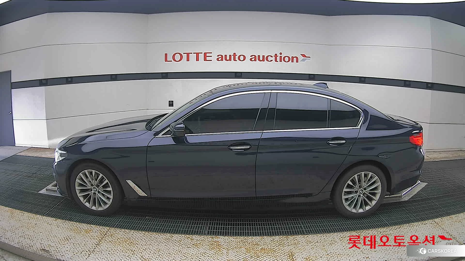 BMW  520d id 4498332 из Кореи 35