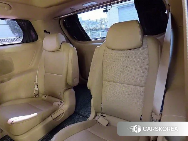 Kia The New Carnival id 3008949 из Кореи 17