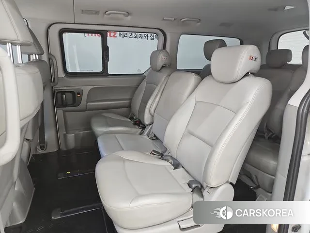 Hyundai The New Grand Starex id 3055181 из Кореи 12