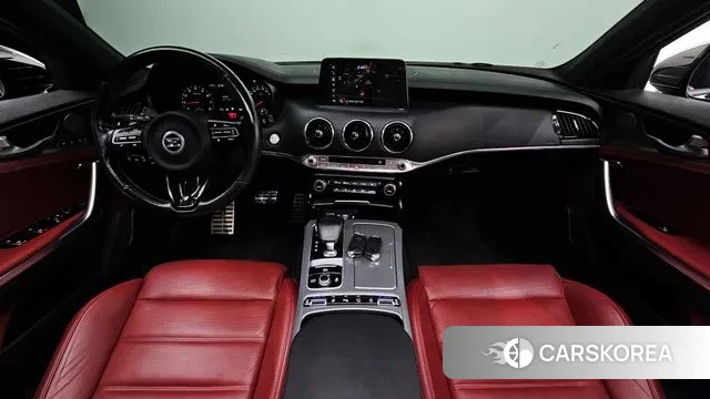 Kia Stinger id 3344764 из Кореи 17