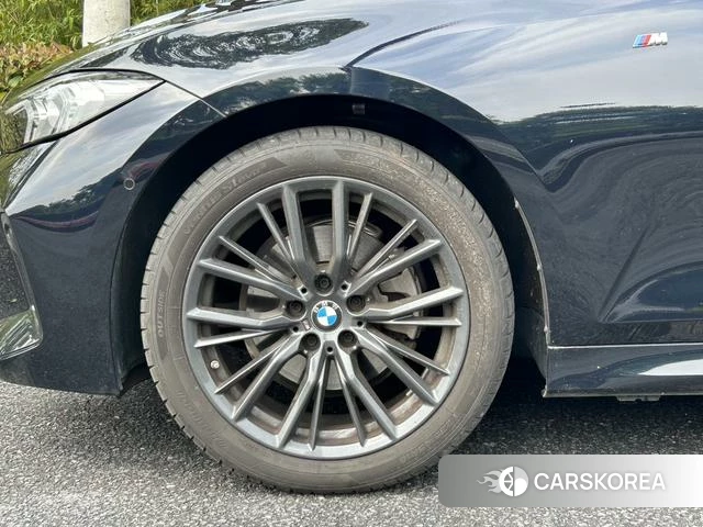 BMW 3 series id 4259088 из Китая 10