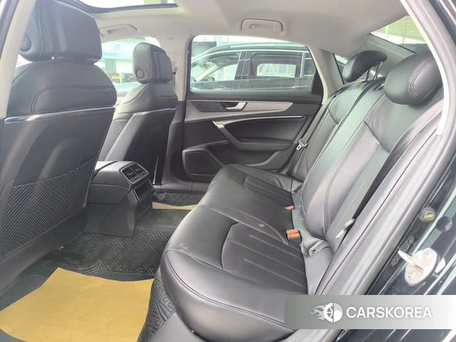 Audi A6L id 4273433 из Китая 14