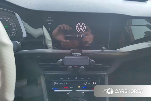Volkswagen Bora id 4258328 из Китая 14