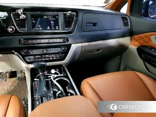 Kia The New Carnival id 4188672 из Кореи 17