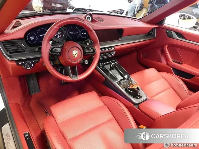 Porsche 911(992) id 3720782 из Кореи 17