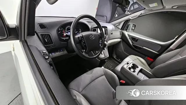 Hyundai The New Grand Starex id 2885581 из Кореи 17