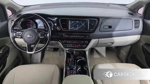 Kia The New Carnival id 3682423 из Кореи 17