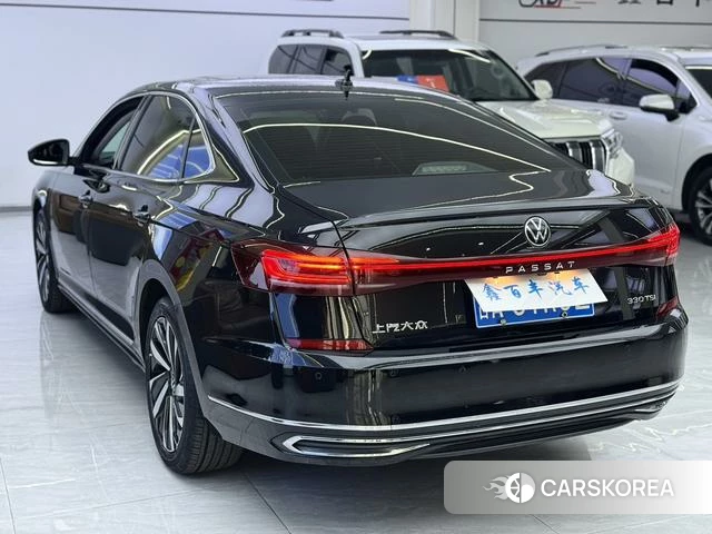 Volkswagen Passat id 4207719 из Китая 9